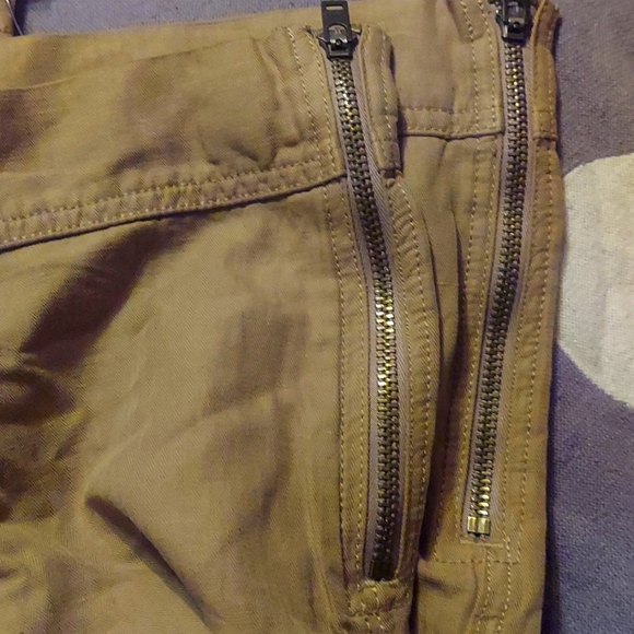 Nwt! funky embroidered utility cargo pants. linen / cotton blend. high vibes. - Picture 6 of 7